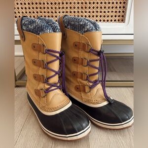 sorel snow boot!